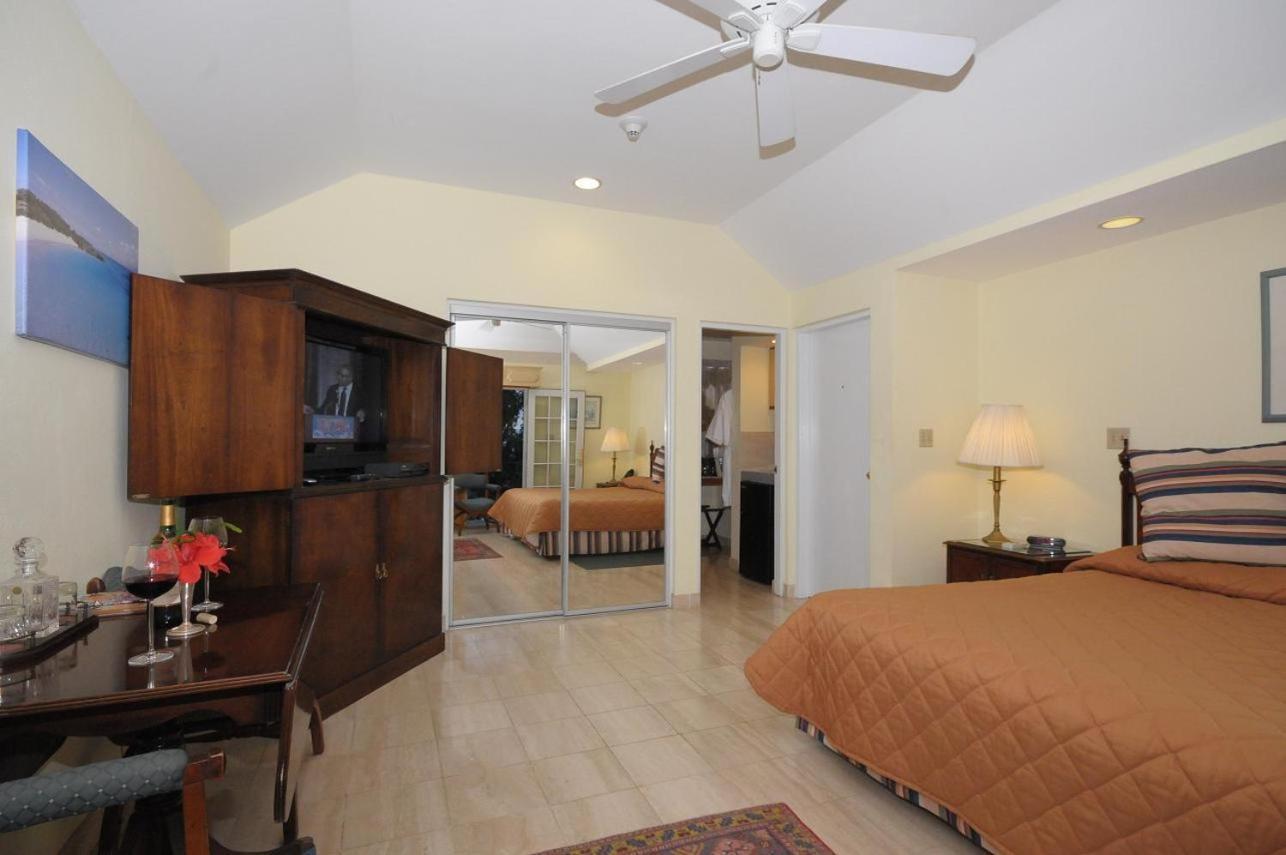 Fourways Inn Mount Pleasant Екстер'єр фото